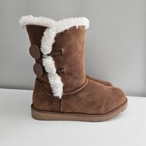 SO Women's Tan Boots with Faux Fur